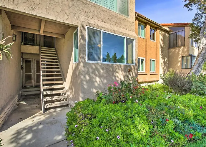 Waterfront Huntington Beach Condo W/ Fire Pit