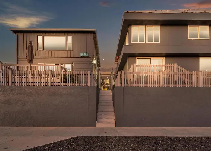 Ultimate Oceanside Retreat | Tower 9 Across From The Beach